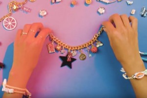 #TrendingTutorial: DIY Statement Charm Bracelets for Summer Festival Season